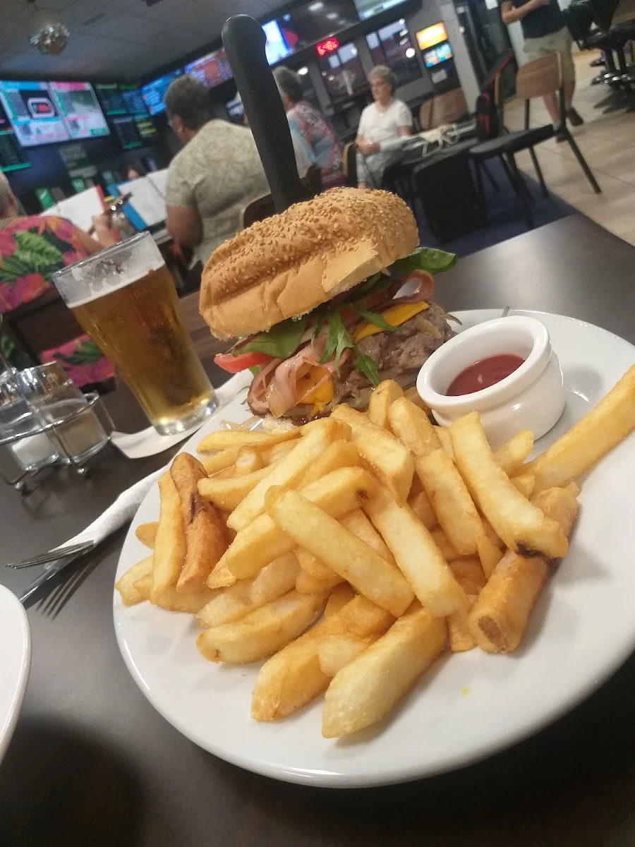 Highlights, Buff Club