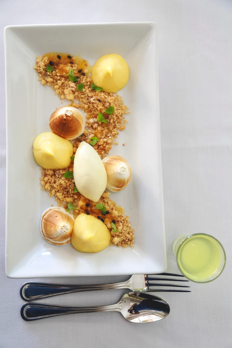 Highlights, Nobles Restaurant