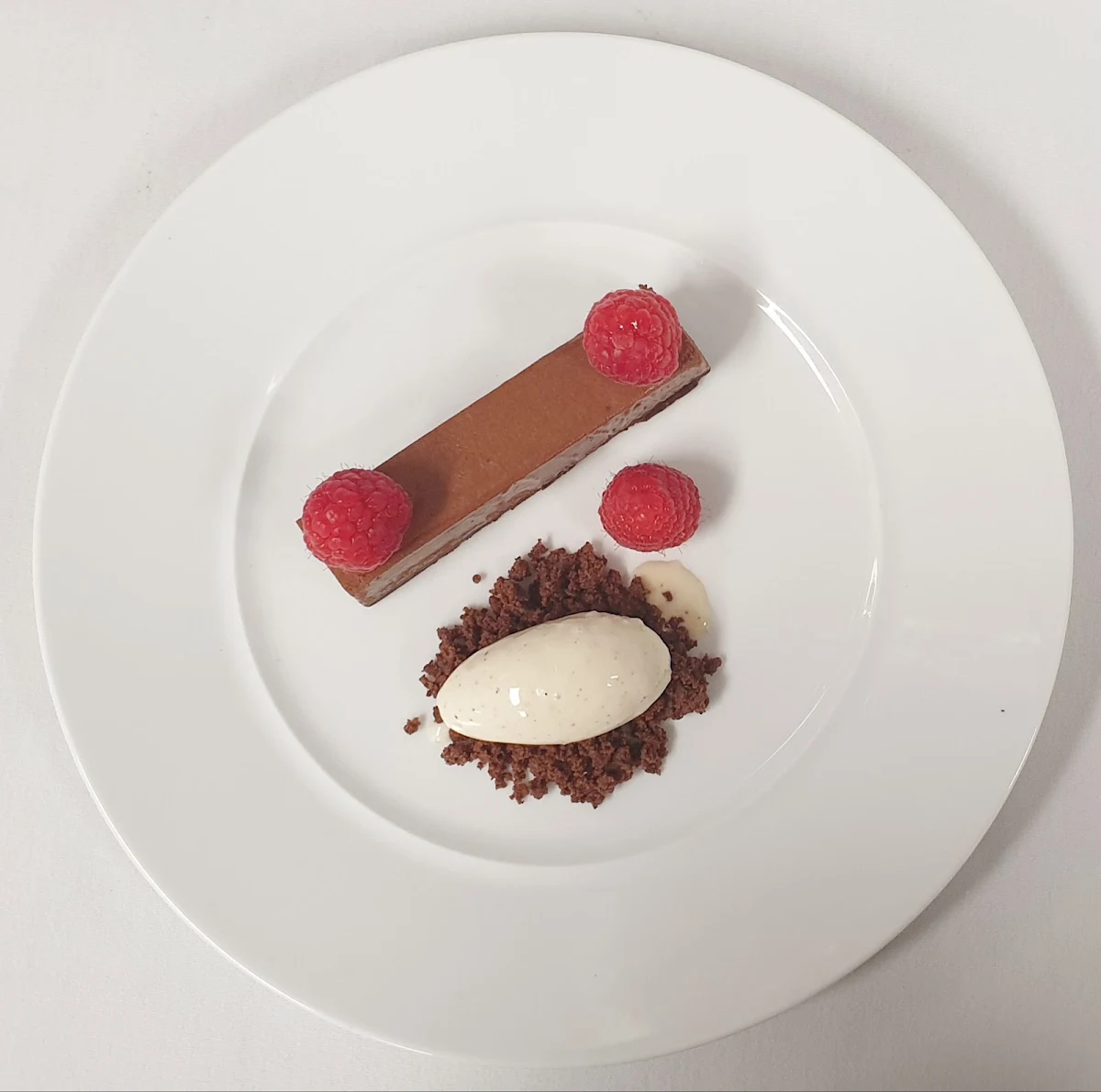 Highlights, Nobles Restaurant