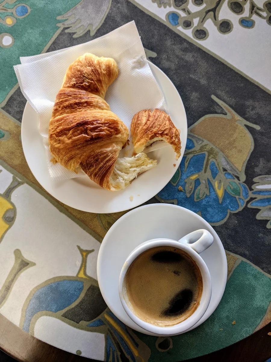 Highlights, Cannelle French Pastries