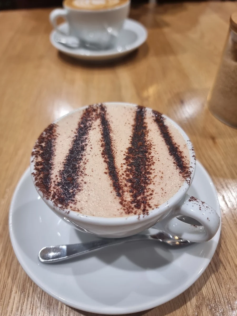Highlights, Veneziano Coffee