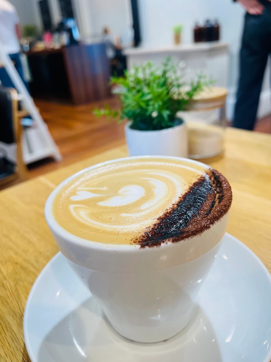 Highlights, Veneziano Coffee