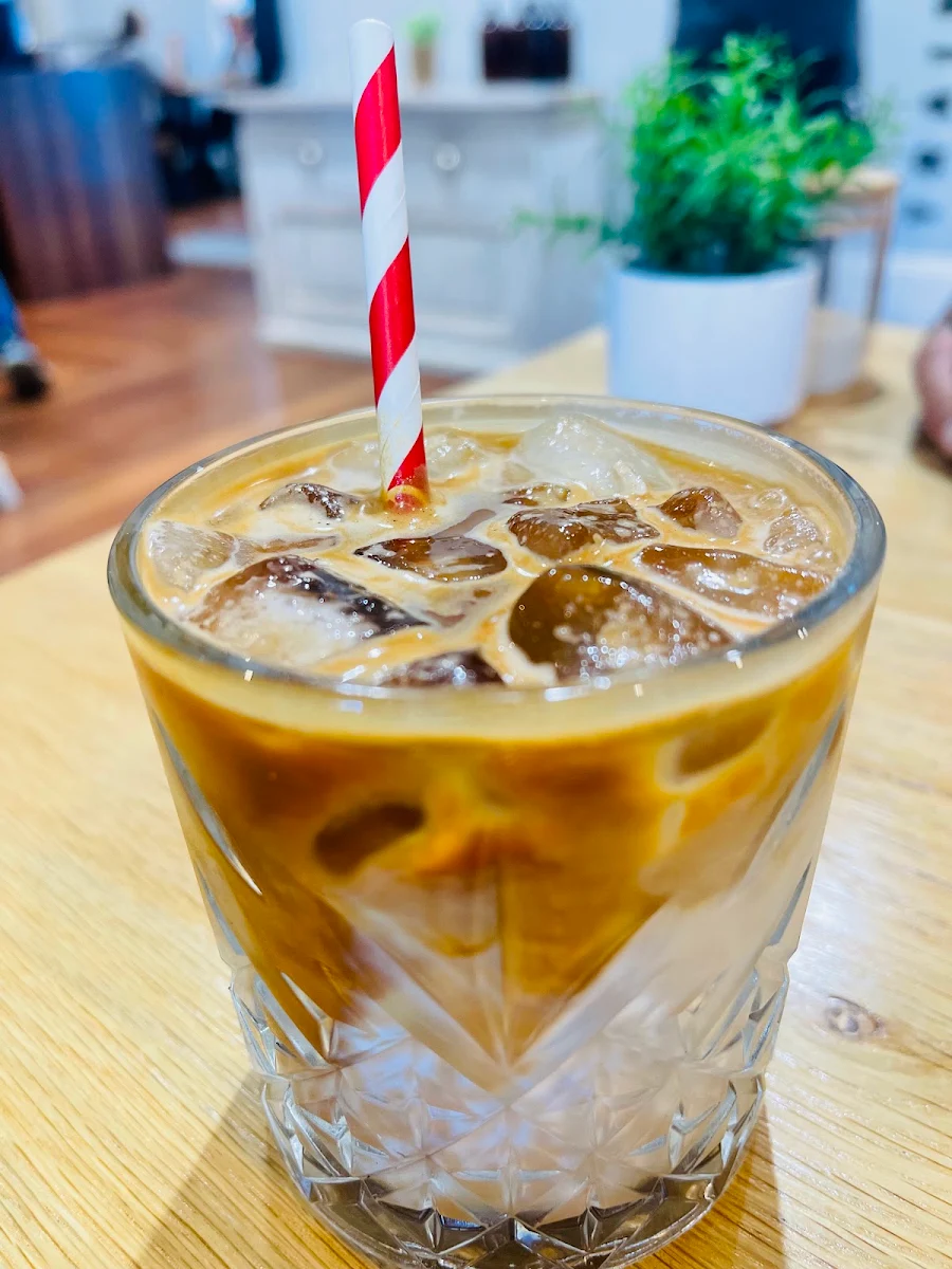 Highlights, Veneziano Coffee