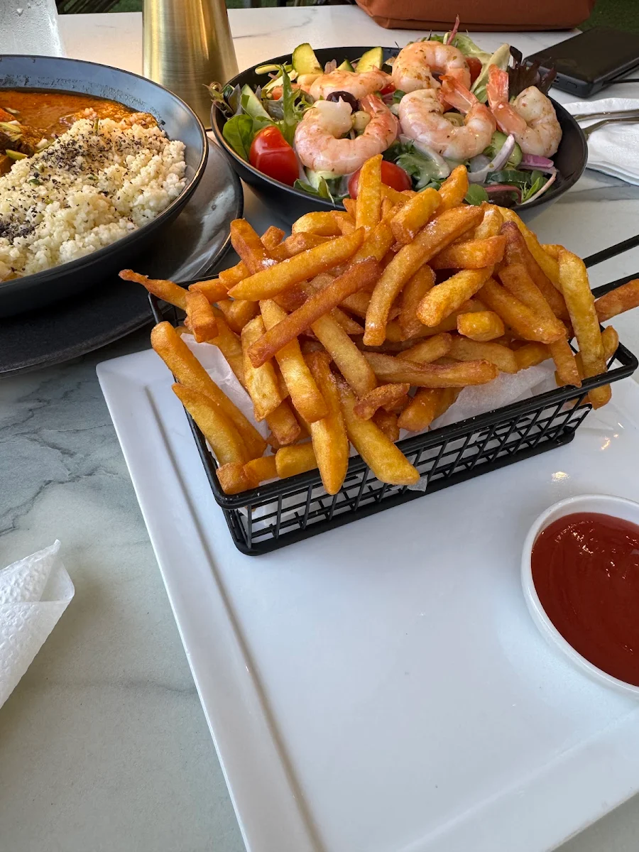 Chips, South Bar And Restaurant