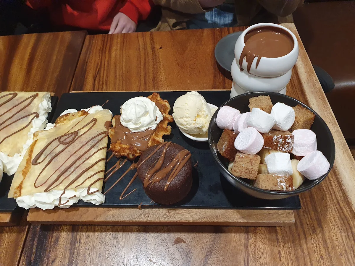 Share Platter, Max Brenner - Narellan