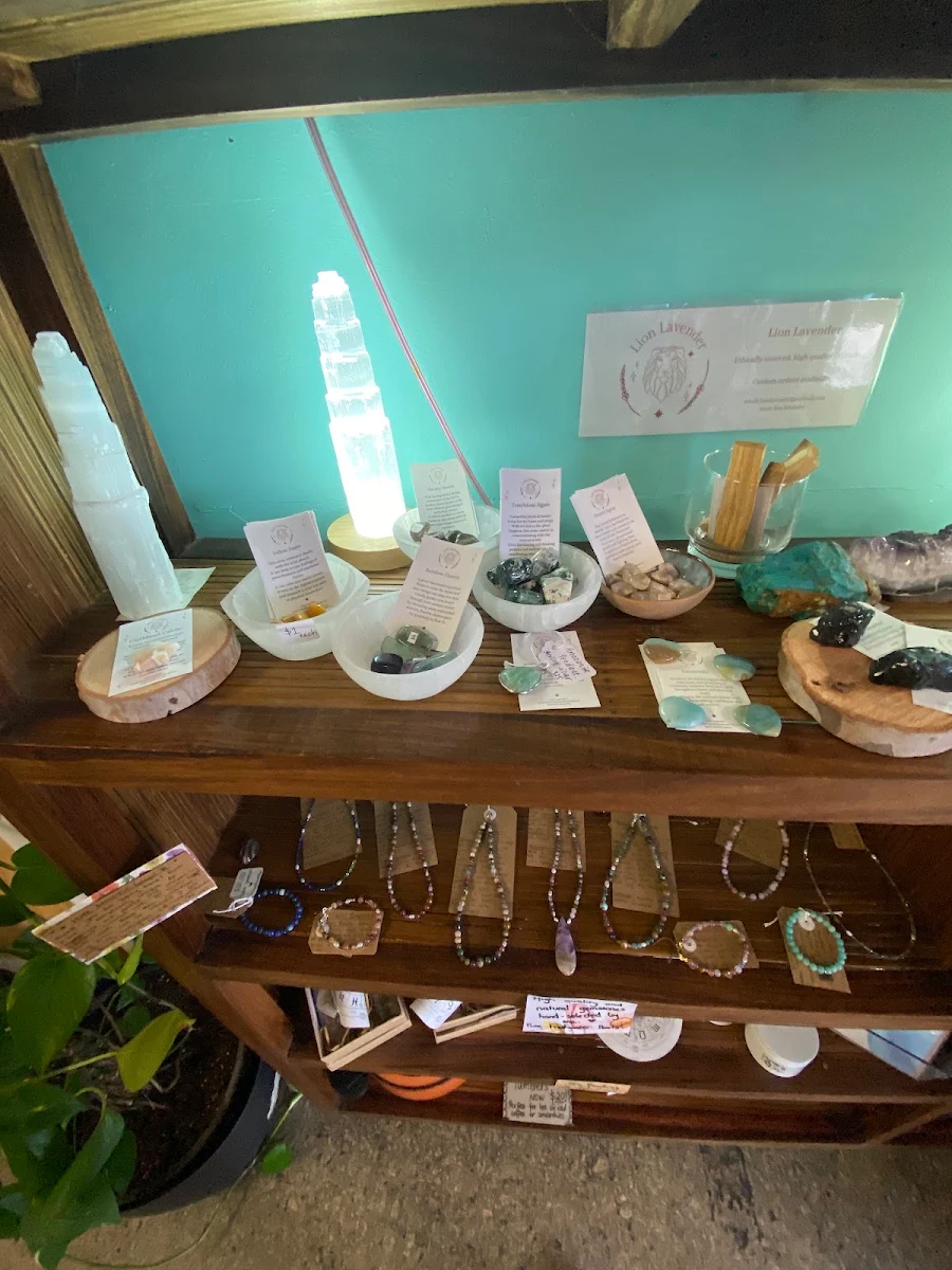 Sale, Hunter Cafe