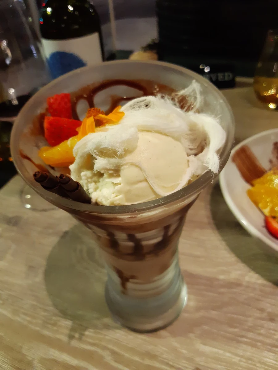 Neopolitan Sundae