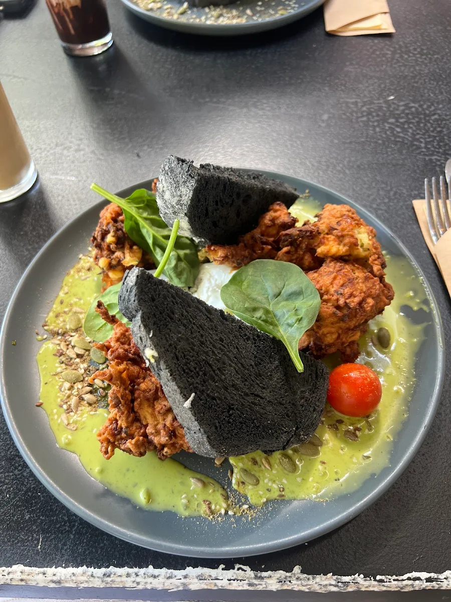 Highlights, Cob - Cafe on Bauer