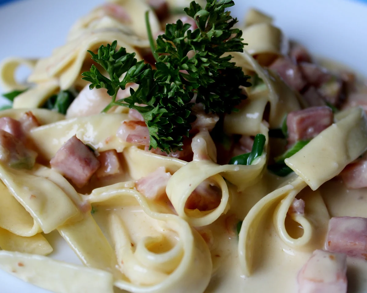 Highlights, Tony's Pizza & Pasta