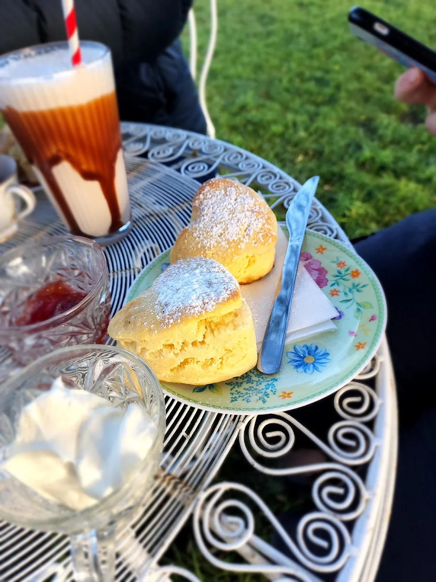 Scones, Cottage Garden Cafe