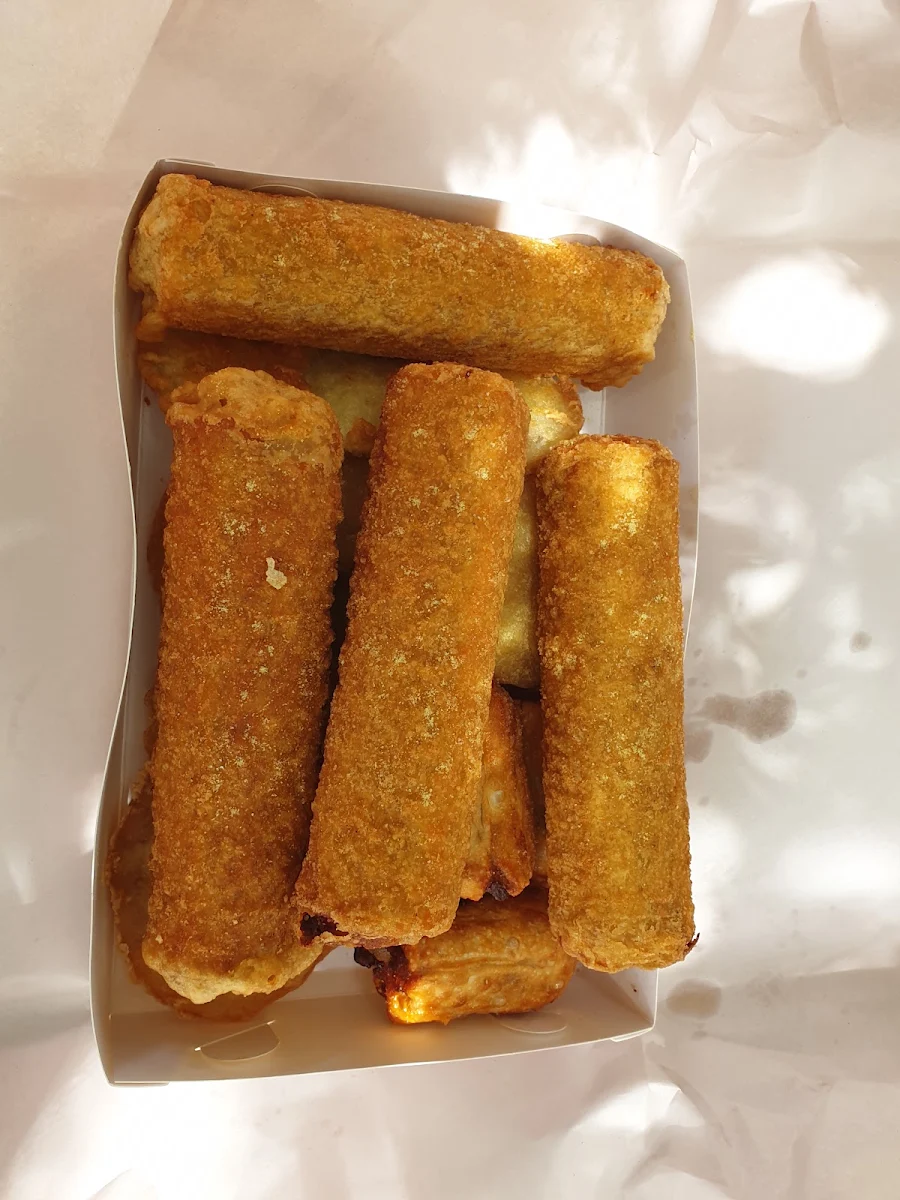 Chiko Roll, Southern Seas