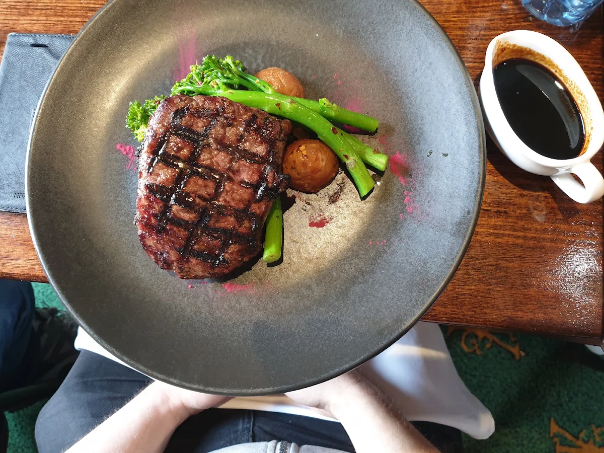 Highlights, Chloe's Dining Room @ Young and Jacksons