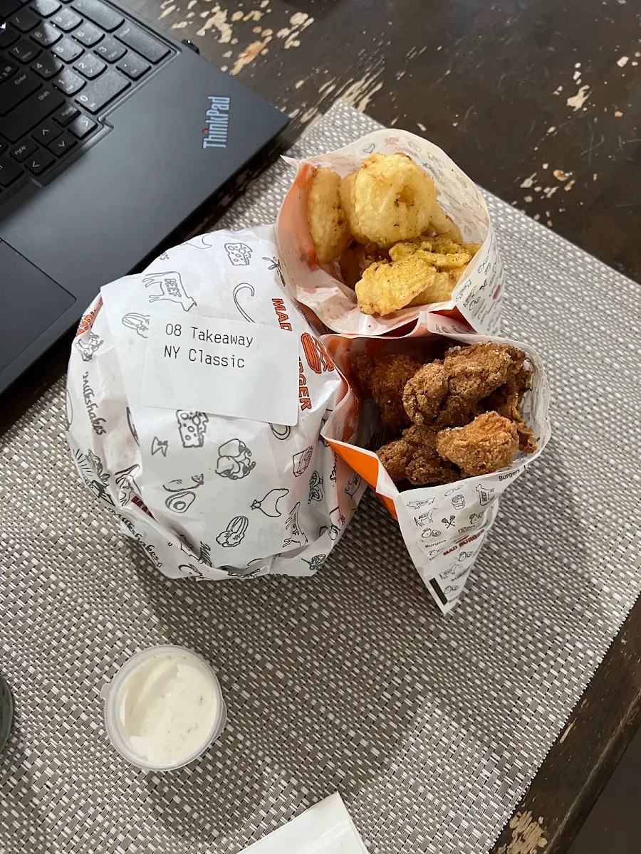 Combo, Mad Burger Southport