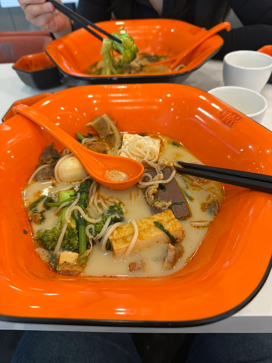 Highlights, Zhangliang Malatang Toowong