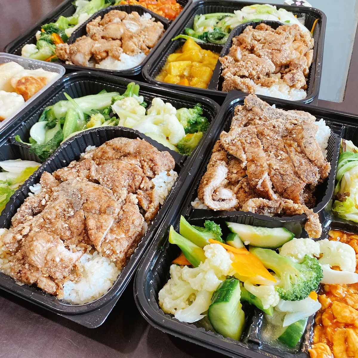 Highlights, Ho Chia Food Bar