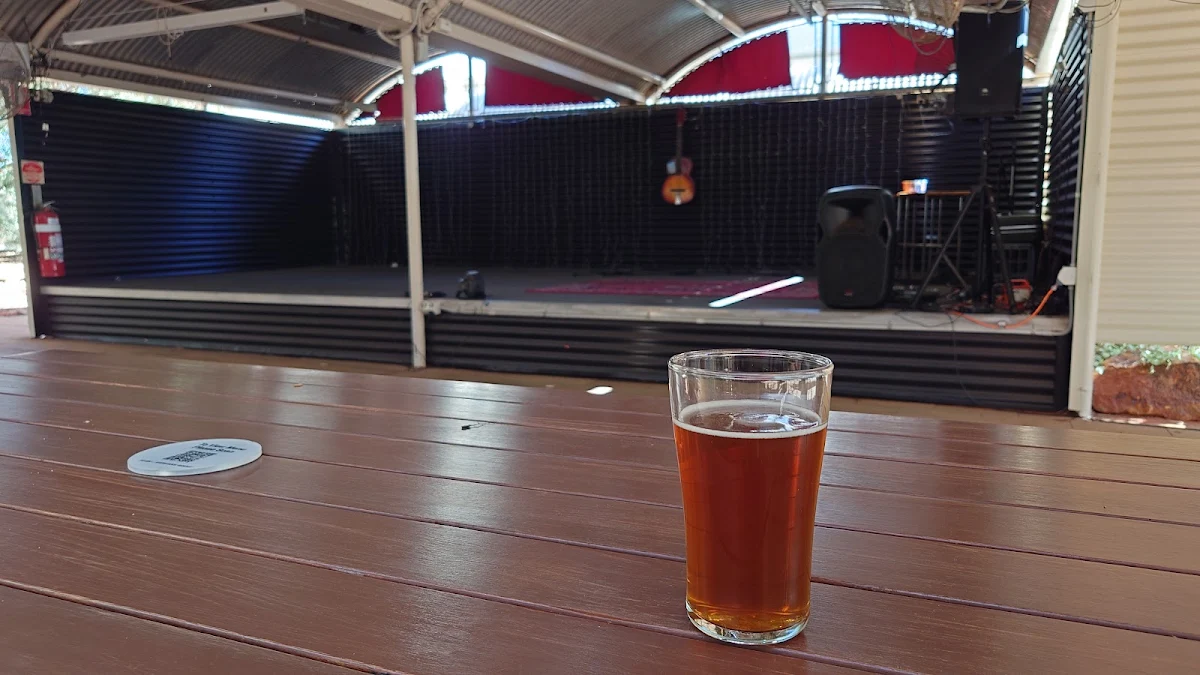 Draft Beer, Pioneer BBQ & Bar