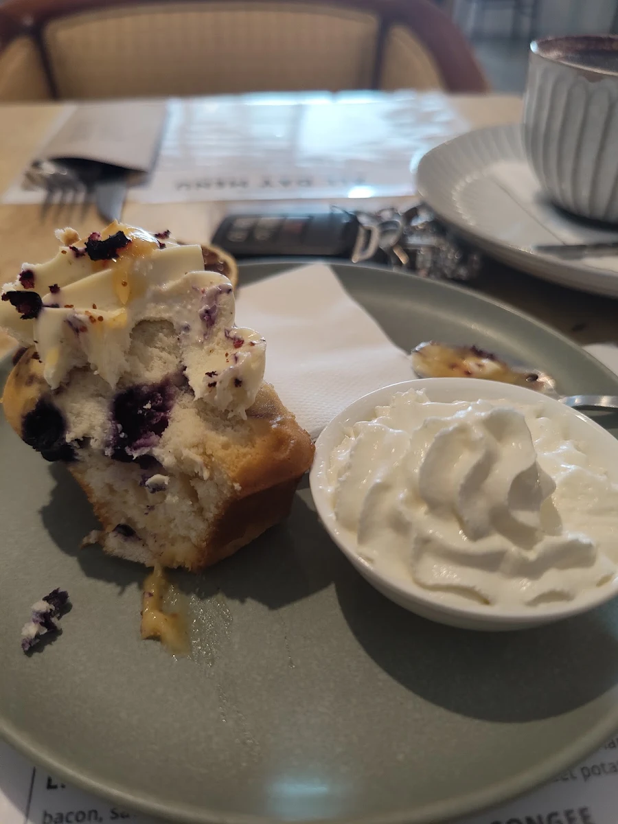 Lemon Blueberry Cake