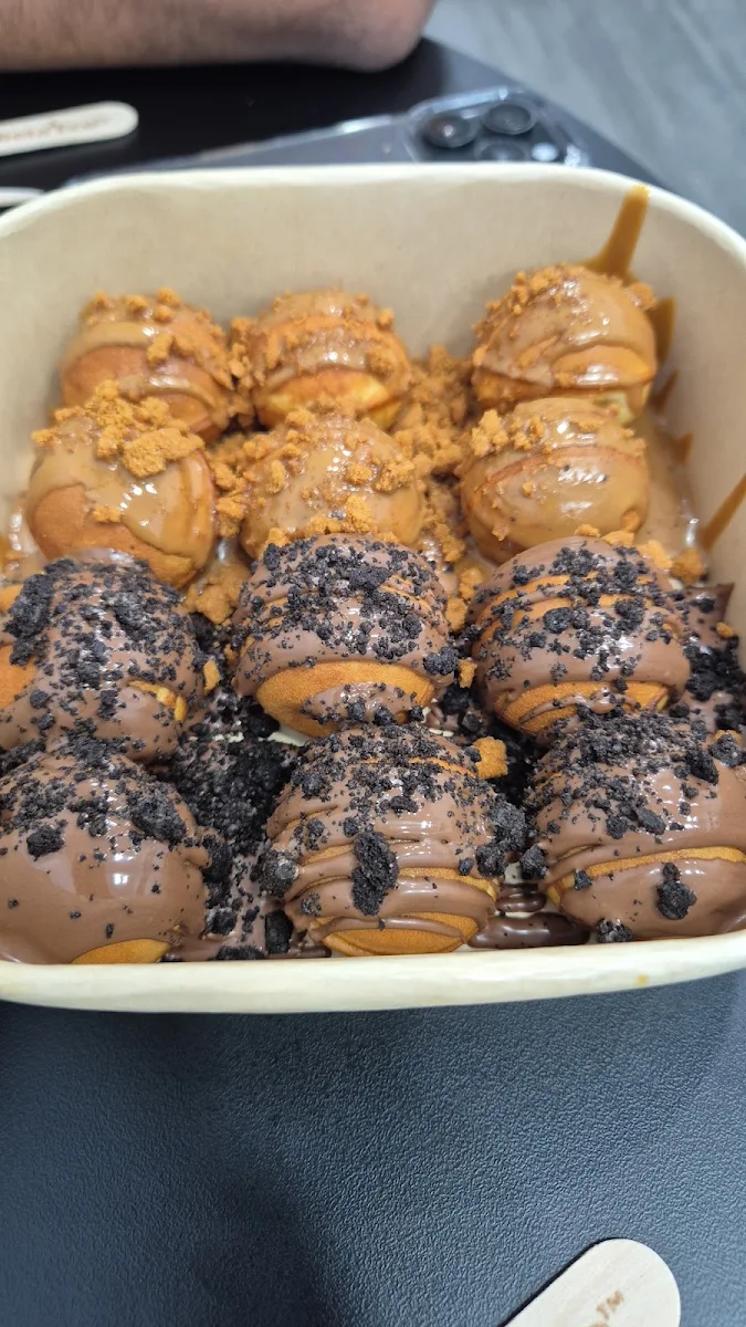 Highlights, Sweet Bites & Sips