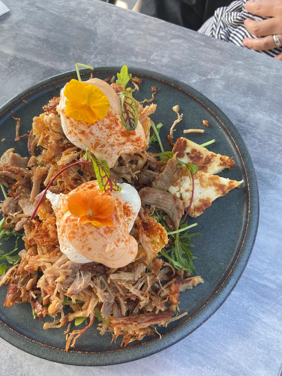 Pulled Pork Benedict, Andonis Cafe & Bar, Upper Mount Gravatt