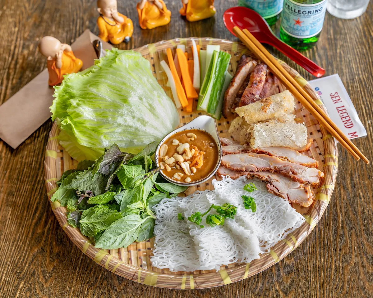 Highlights, SEN Legend - Vietnamese Restaurant