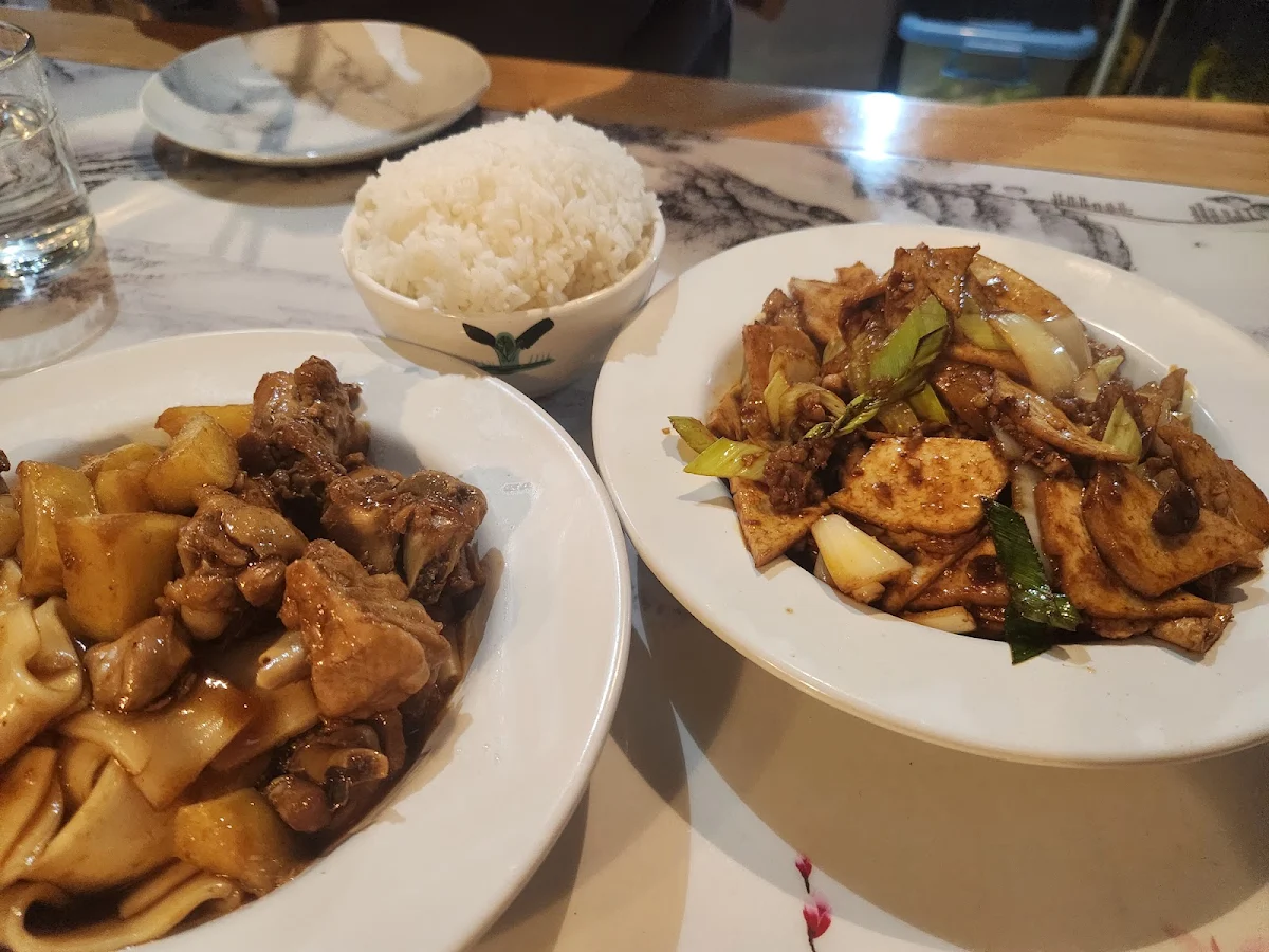 Highlights, 醉江湖yummy dumpling house