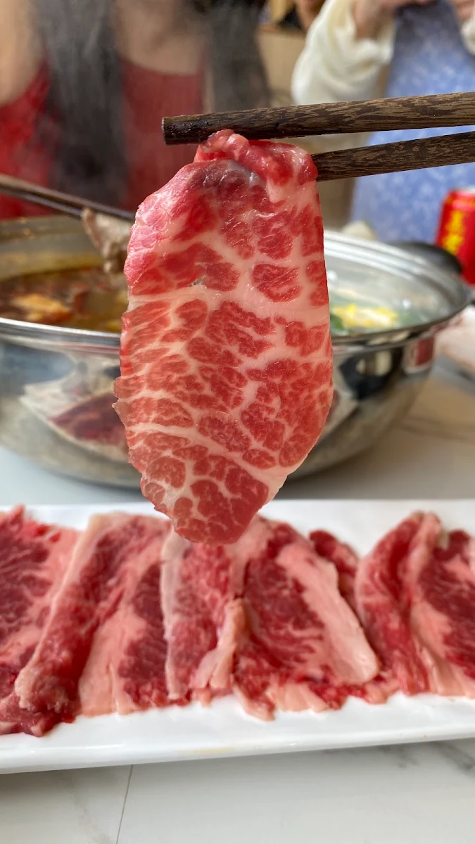 Highlights, Fresh Beef Hotpot (Buffet - All You Can Eat) 鲜潮汕牛肉火锅自助