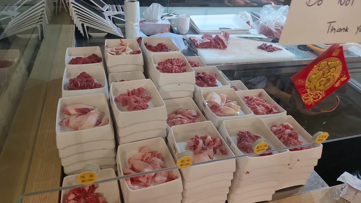 Highlights, Fresh Beef Hotpot (Buffet - All You Can Eat) 鲜潮汕牛肉火锅自助