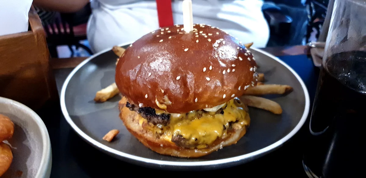 Big Papi Burger, Fenway Subiaco