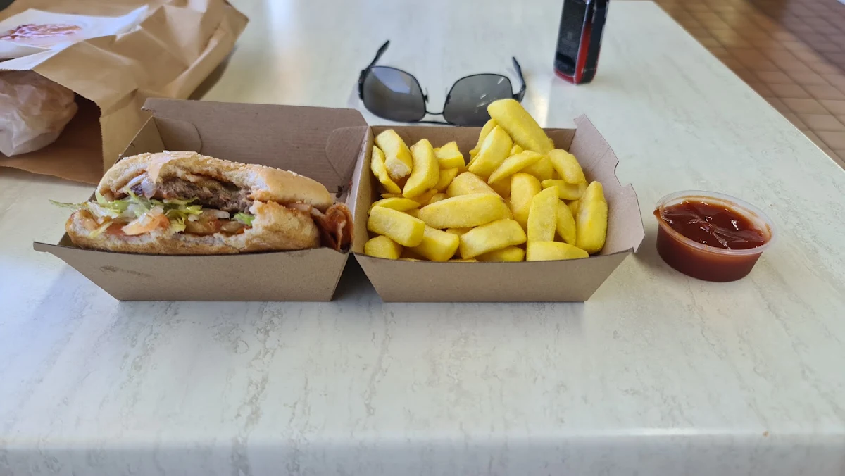 Highlights, The Hut Takeaway