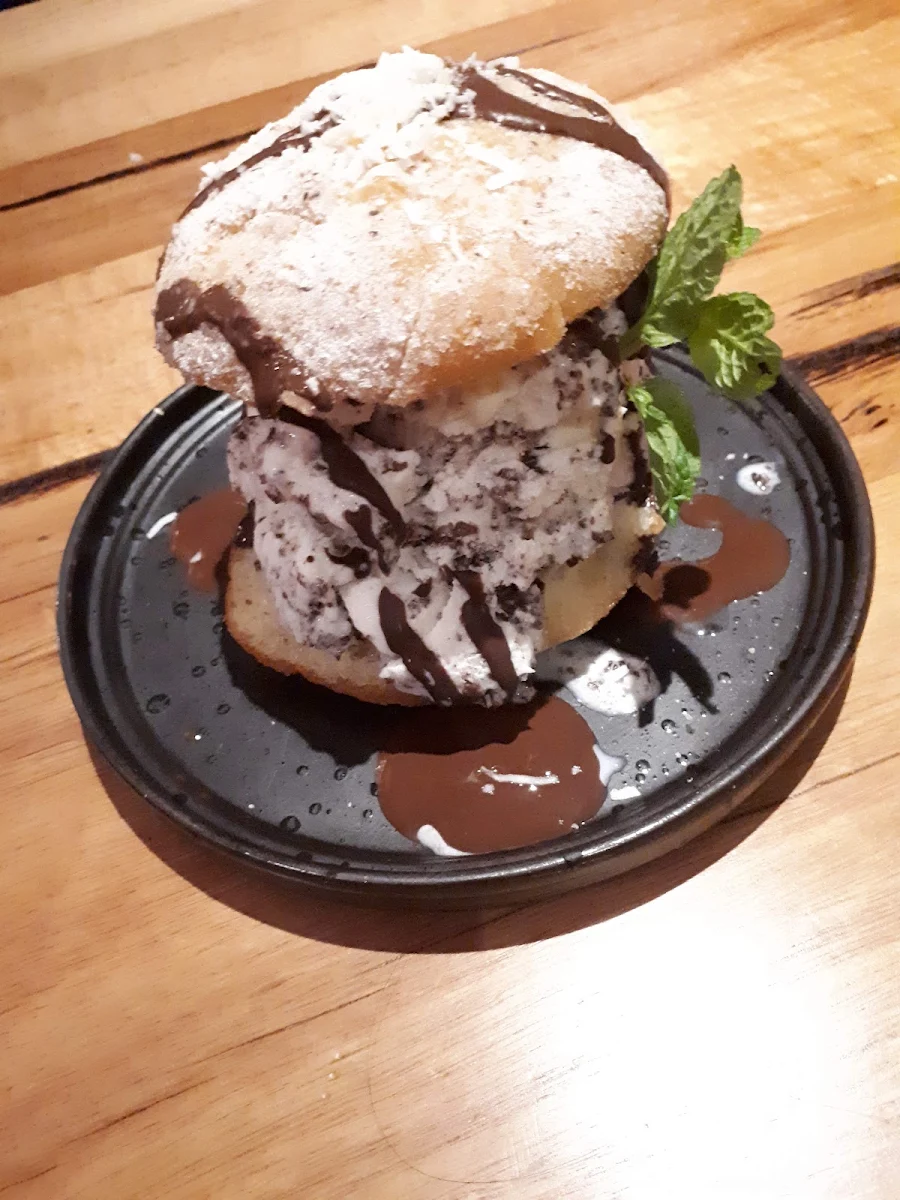 Donut Dessert