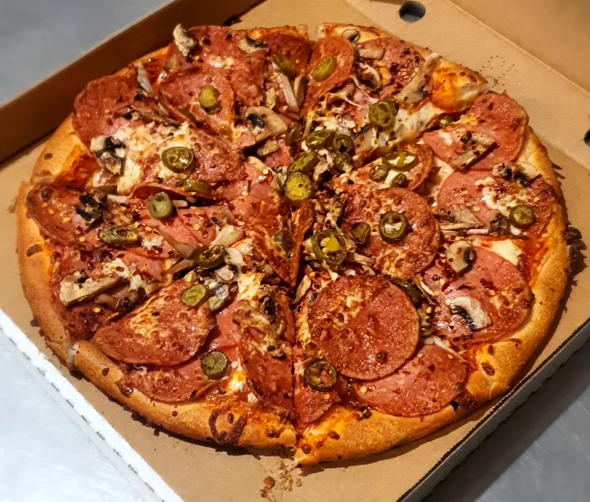 Highlights, Pizzatude(Fully Vegetarian)