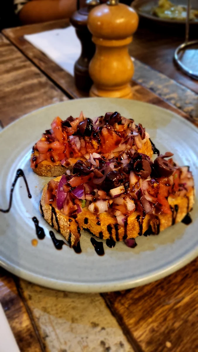 Highlights, Armadela VNO Woodfire Pizza