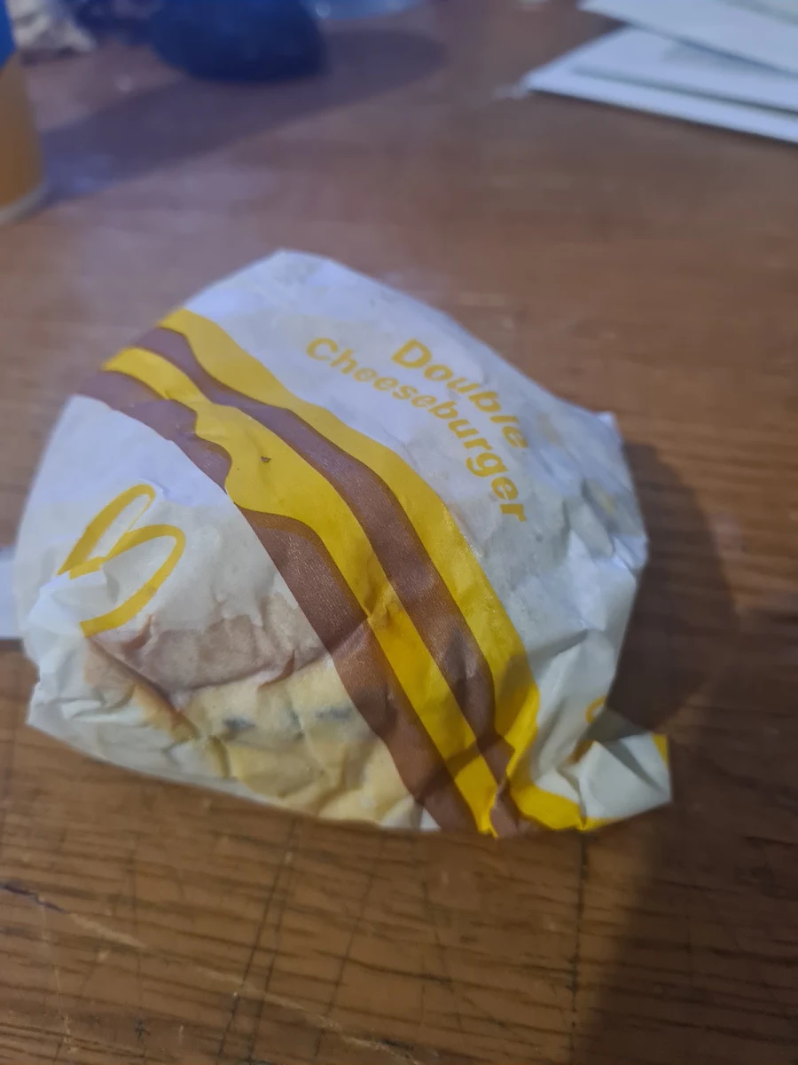 Double Cheeseburger, McDonald's Enfield SA