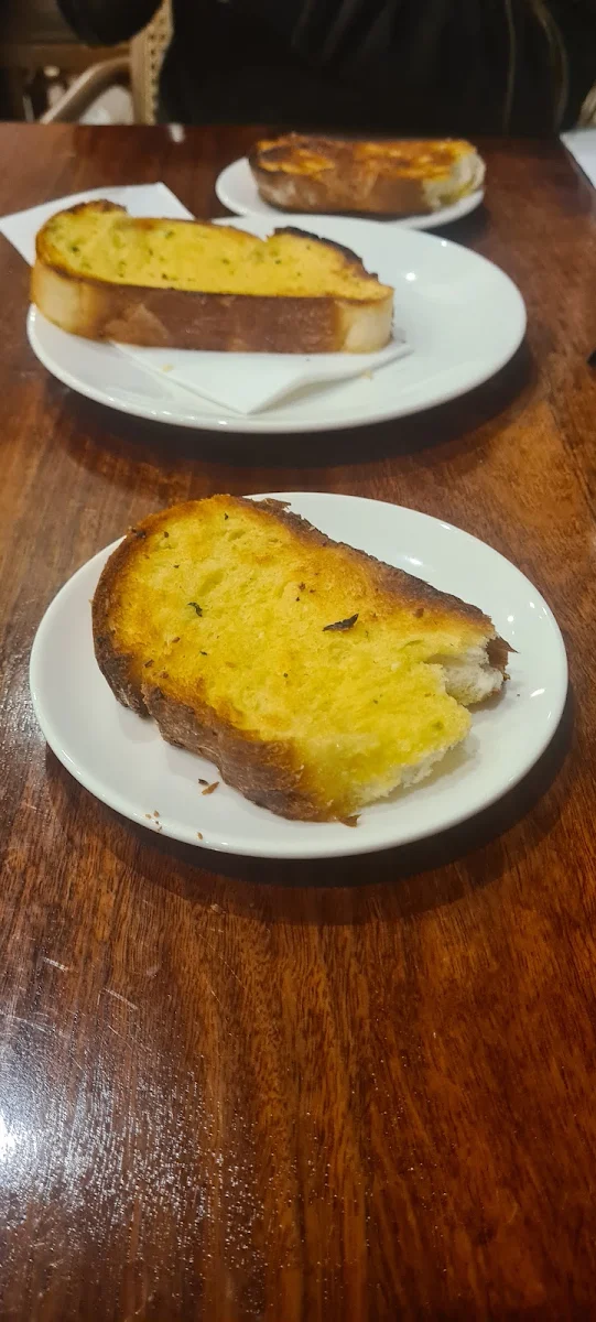 Garlic Bread, Old Noarlunga Hotel