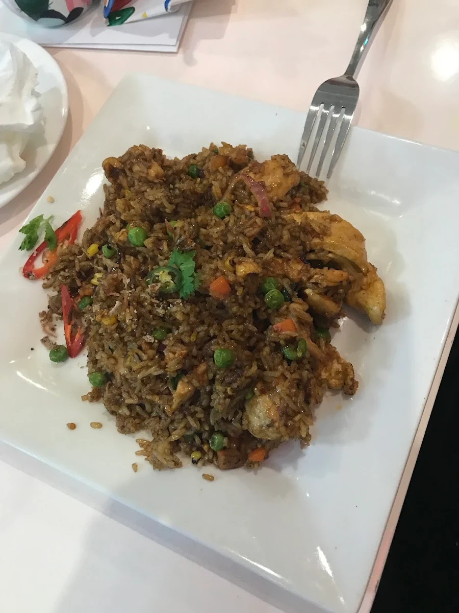 Nadi Goreng, Basil & Mint Vietnamese Restaurant