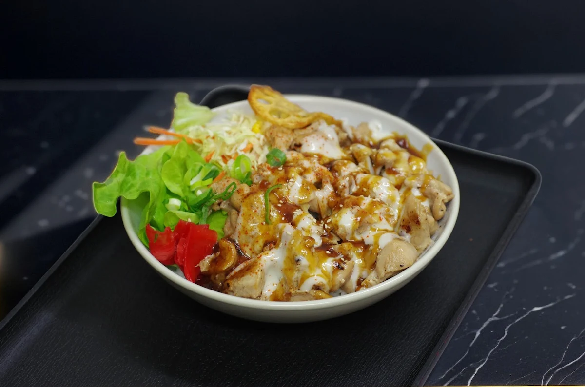 Highlights, Bento Box on George