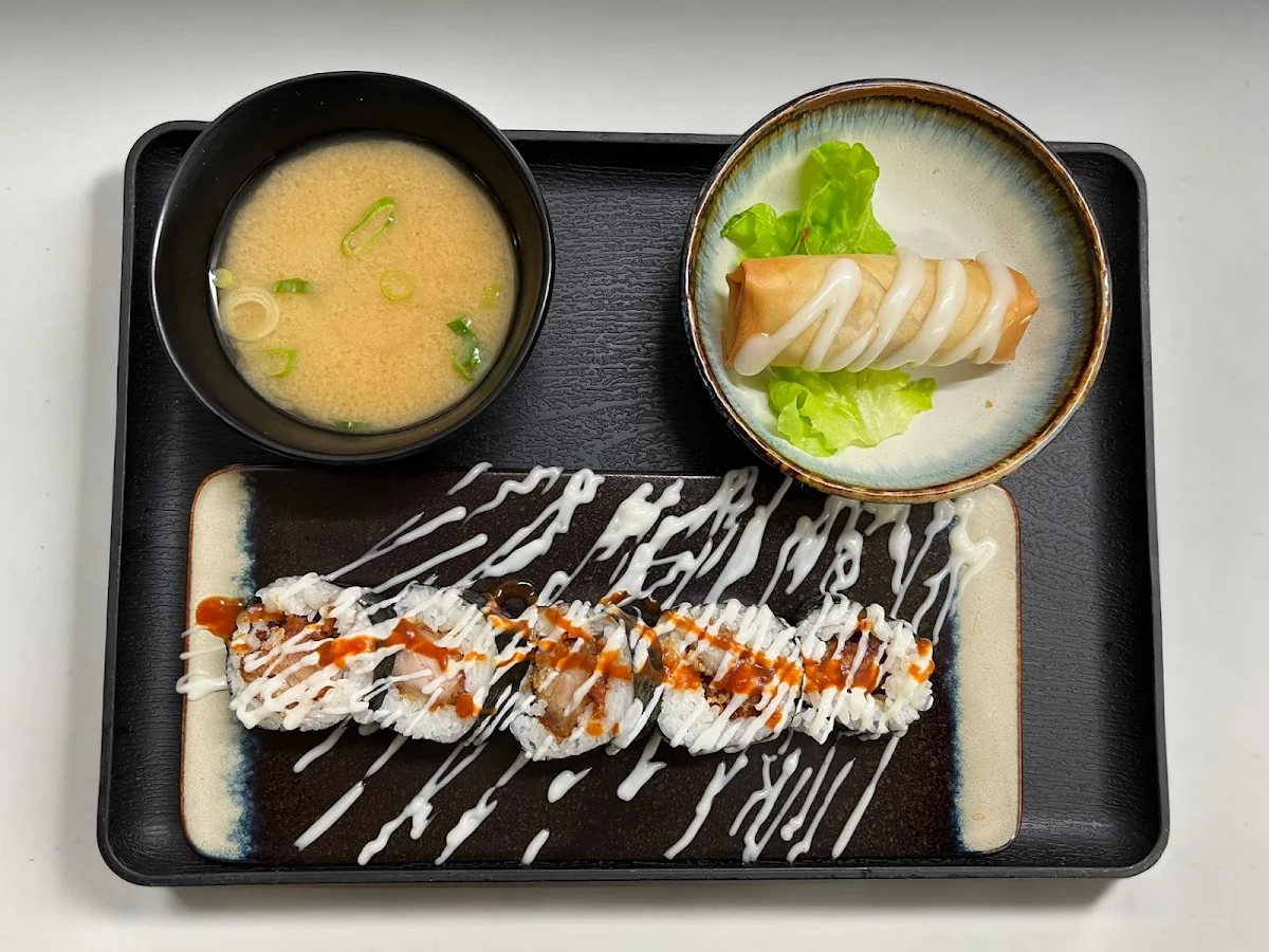 Highlights, Bento Box on George