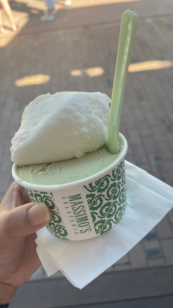 Highlights, Massimo's Gelateria