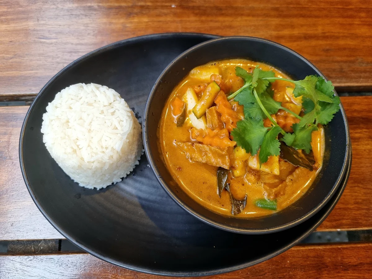 Curry Vegetables, Merchant Society