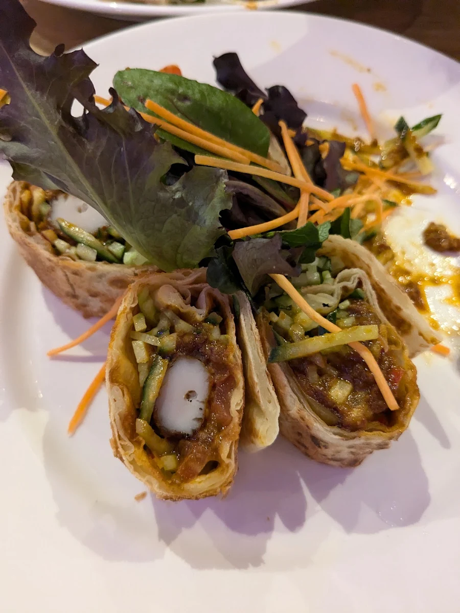 Spring Rolls, Merchant Society