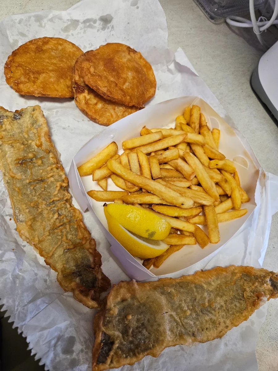 Flake & Chips, Caught 'n Cooked Fish & Chips Broadbeach