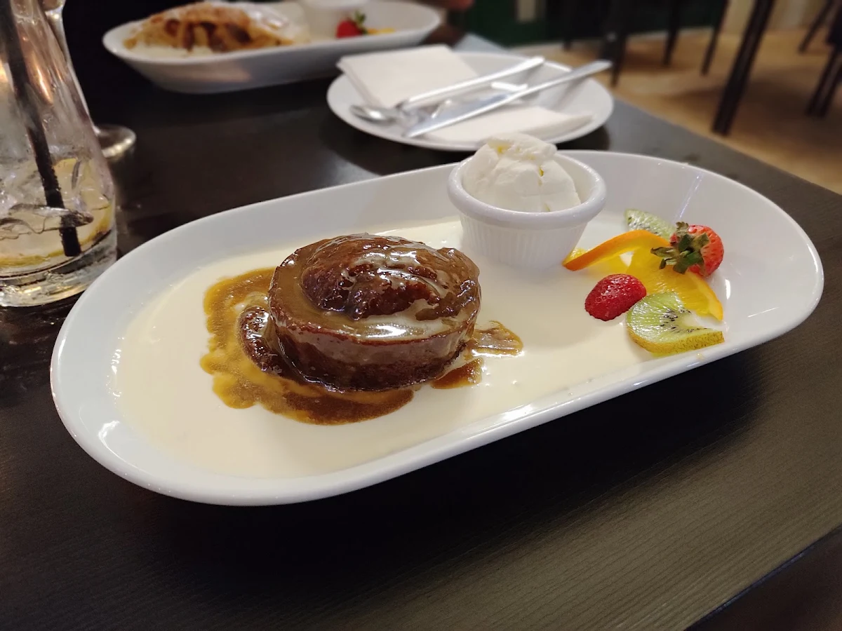Sticky Fig Pudding