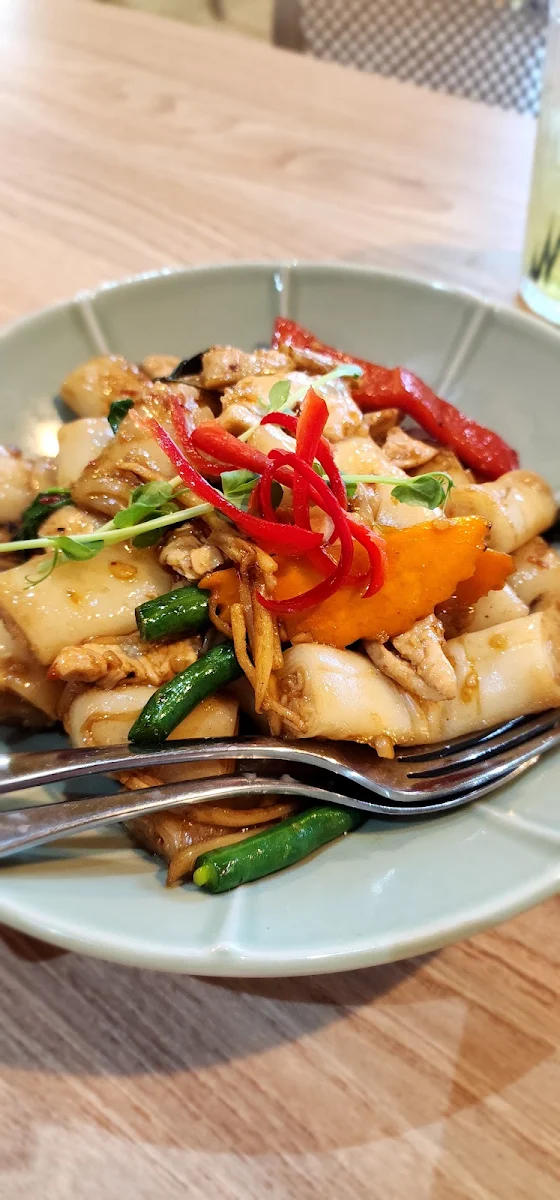 Chicken Drunken Noodle