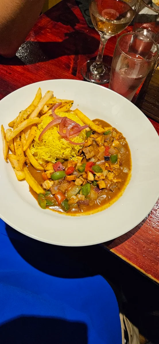 McDonnell's Chicken Curry, The Irish Times Pub