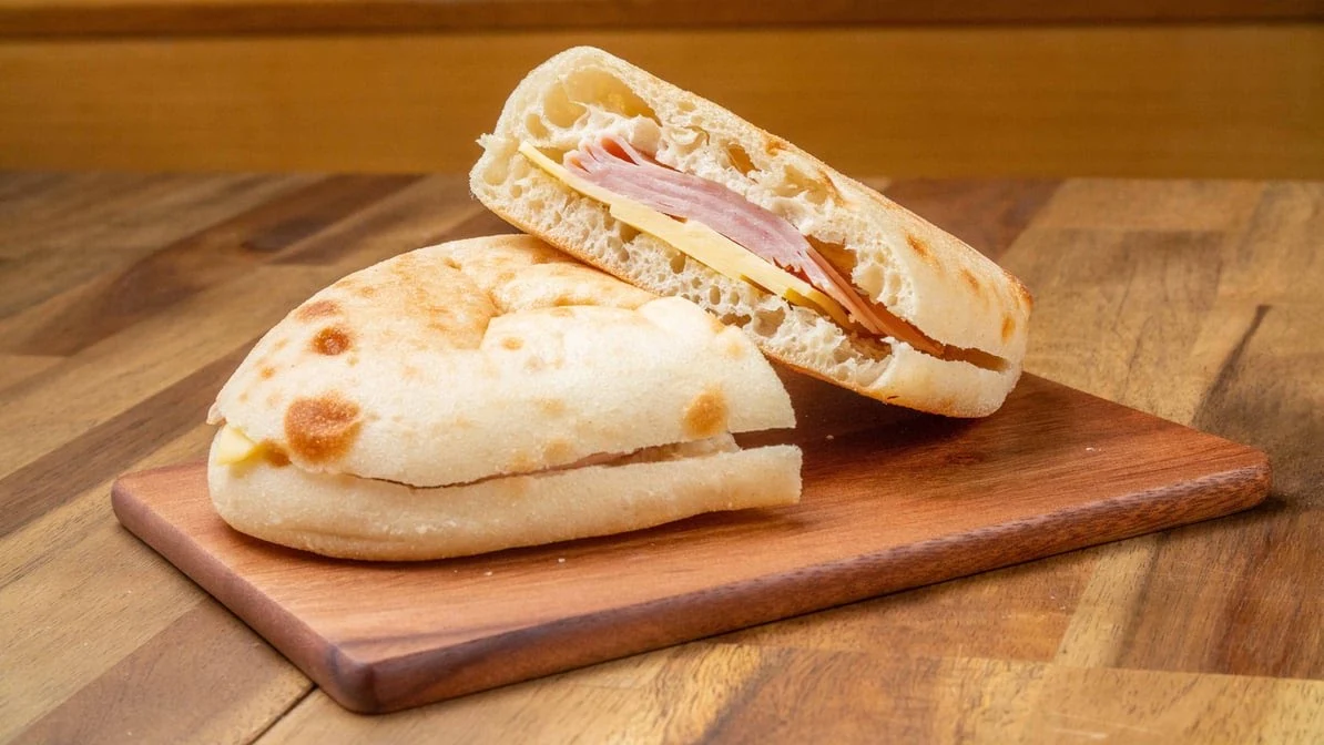 Highlights, Gloria Jeans Carnes Hill
