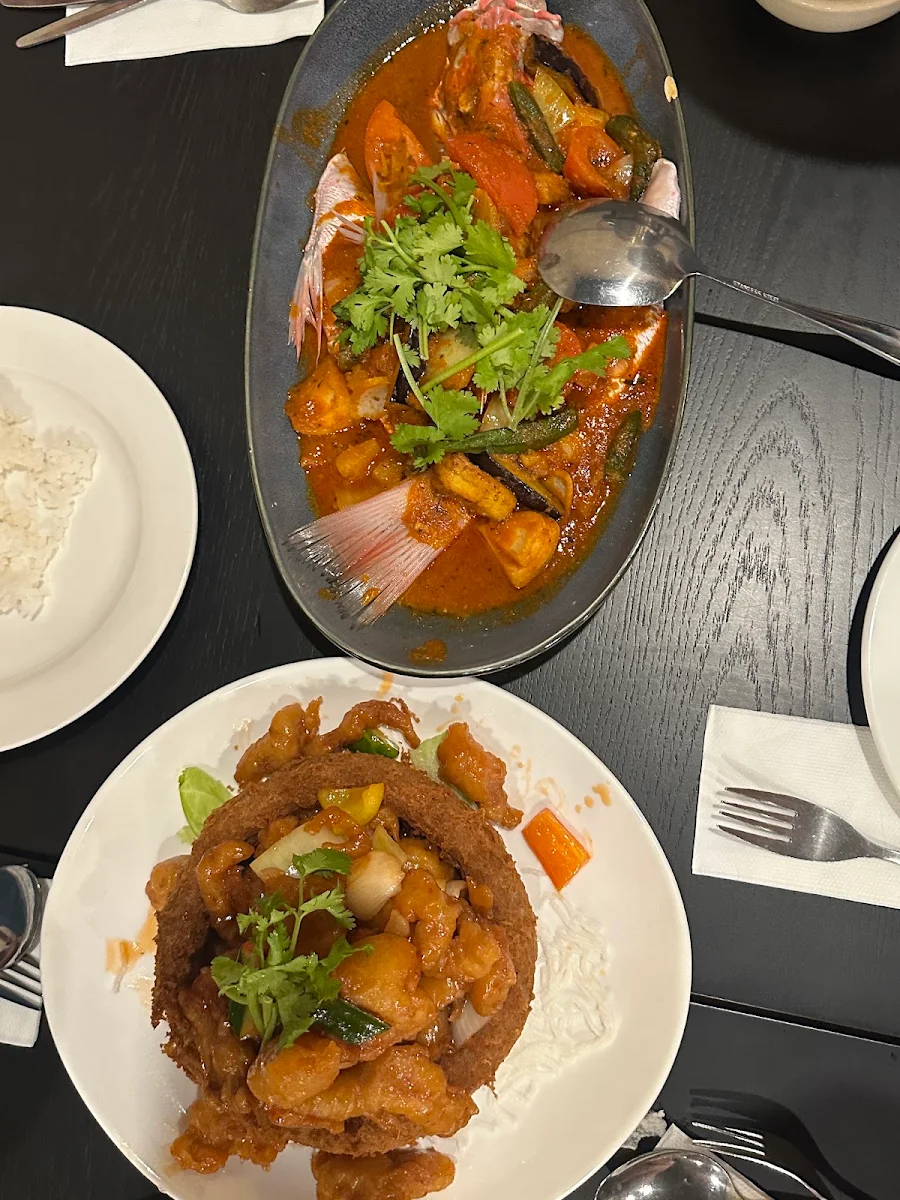 Yam Ring, Jack Pot Cafe