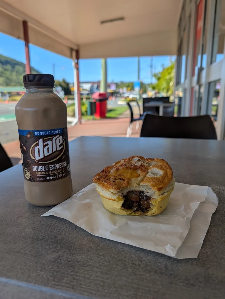 Highlights, Esk Bakery & Cafe