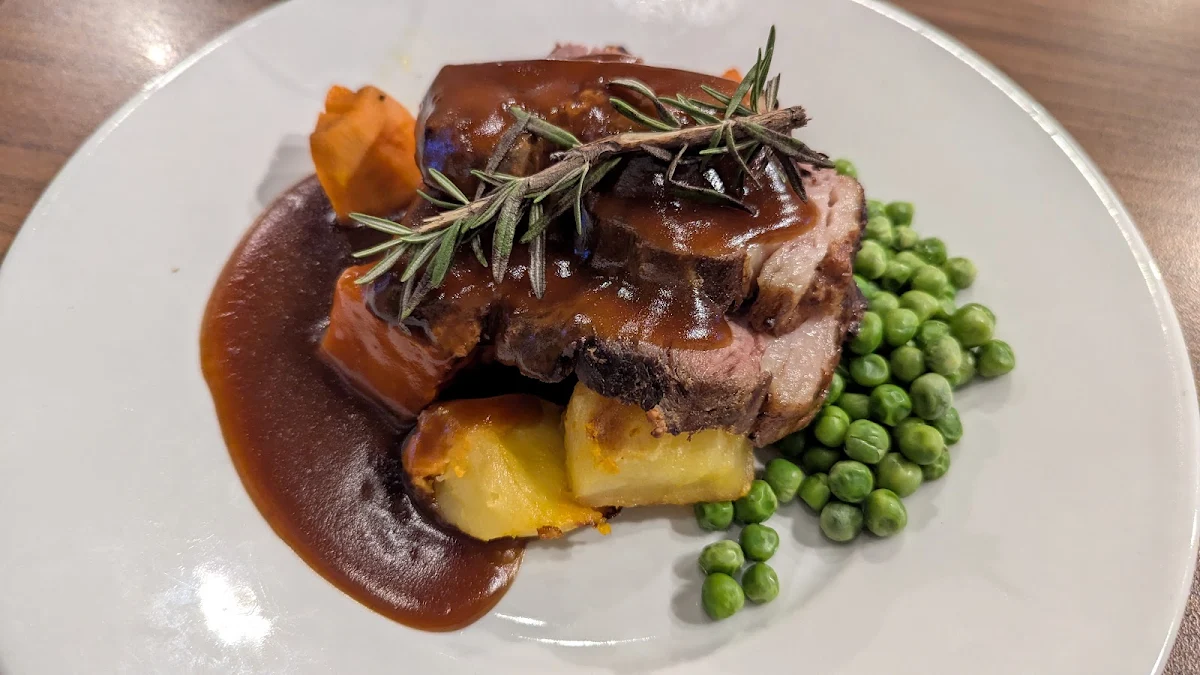 Highlights, Lloyd's Bistro Lidcombe