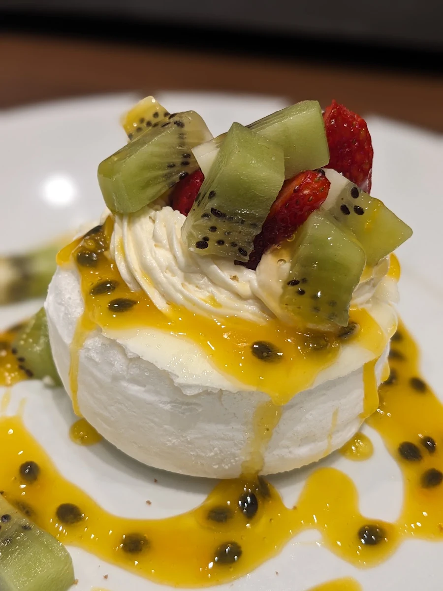 Highlights, Lloyd's Bistro Lidcombe
