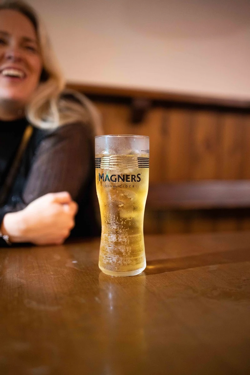 Highlights, The Brothers Public House